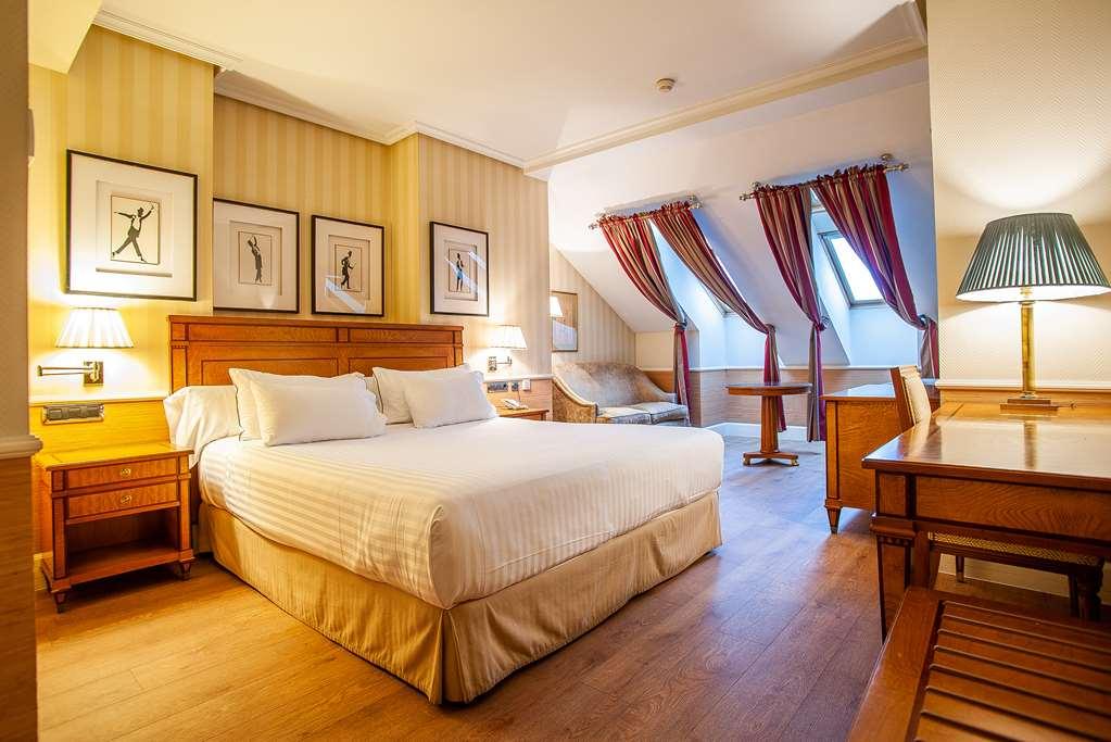 Hotel Recoletos