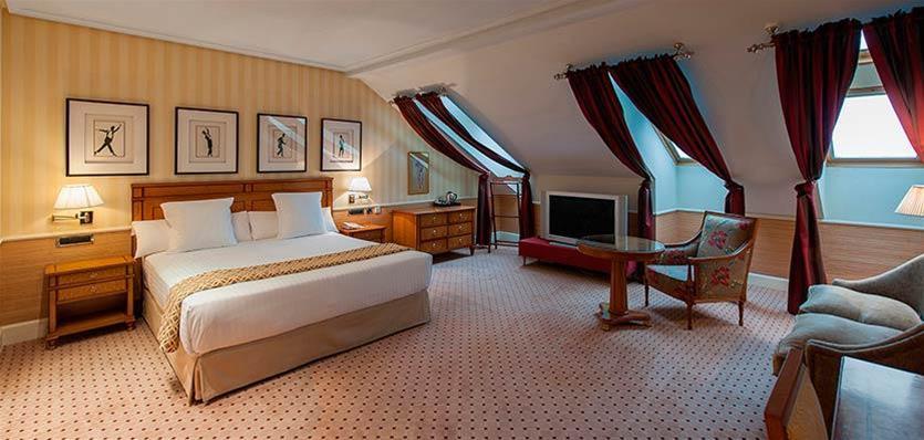 Hotel Recoletos